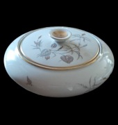 Bomboniera, puzderko porcelanowe KPM KRISTER GERMAN, antyk.