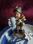 Figurka porcelanowa chłopiec Hummel Goebel vintage Niemcy