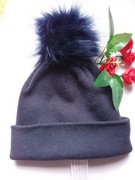 Czapka damska z pomponem 