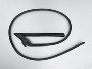 Dodge Challenger 2015+ uszczelka drzwi prawych