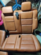 Fotele Jeep Grand Cherokee WK2