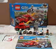 LEGO CITY 60137 POLICJA HOLOWNIK CROSS ŚCIGACZ BAN