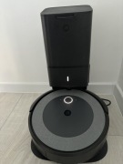 iRobot Roomba i3