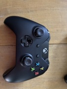 Pad bezprzewodowy Xbox One (Model 1537) – w pełni sprawny