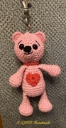 Miś z sercem brelok zawieszka szydeło handmade