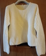 KREMOWY SWETER CLEAN GIRL STYLE