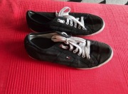 Tommy Hilifiger czarne trampki 40