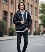 Kurtka wiatrówka sportowa czarna Under Armour