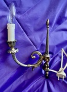 Piękny Mosiężny pojedynczy Kinkiet w bardzo dobrym stanie bez uszkodzeń