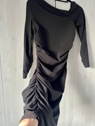 Czarna seksowna drapowana sukienka Zara S