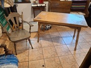 Stół rozkładany i krzesło do renowacji. można kupić pojedynczo.