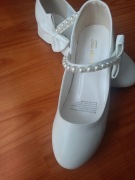 Buty komunijne białe 