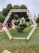 Heksagon drewniany na wesele ścianka 