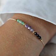 Bransoletka na sznurku (ametyst, turmalin)