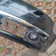 zderzak audi A6C6 lekko uszkodzony+ : halogen z żarówką + osłona + listwa 