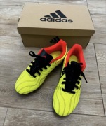 Buty piłkarskie Adidas rozmiar 34, stan bardzo dobry, założone dwa razy