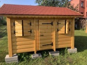 Domek do zabaw z  drewna 