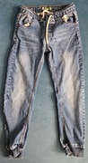 Spodnie jeansowe joggery r. 128 chłopiec 