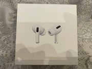 Apple AirPods Pro (1st generation) with Charging Case