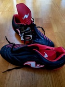 Nowe korki do piłki nożnej. Wkładka 29 cm