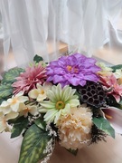 Duża wiązanka na grób, duży stroik na cmentarz 