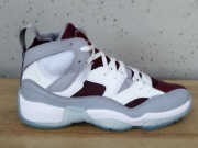 NIKE JORDAN JUMPMAN TWO TREY r. 43