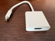 Przejściówka ze złącza Mini Display Port na HDMI.