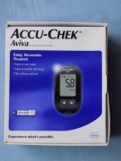 GLUKOMETR ACCU-CHEK. ZESTAW AVIVA-NAKŁUWACZ-LANCETY-PASKI,INSTR.UKCJA+ ETUI