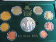 Watykan , zestaw monet 2005 rok, st. lustrzany + medal 45 gram Ag