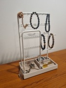 Stojak na biżuterię Organizer Metalowa Rama Aksamitna Podstawa Songmics