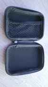 Etui na mały dysk, ładowarkę, itp.