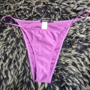 Majtki kąpielowe 44