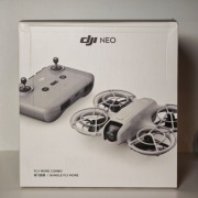 Dron DJI Neo 4K 135g 12MP 22GB Wi-Fi + 3 Baterie i HUB