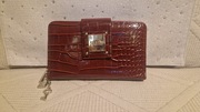 Portfel damski bordowy lakierowany wężowa skórka