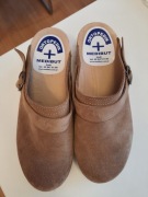 Chodaki zdrowotne, beżowe, firmy Medibut