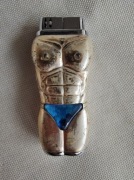 Zapalniczka kolekcjonerska kulturysta. 