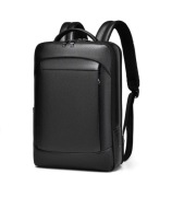 Plecak męski ze skóry naturalnej.