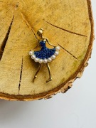 Broszka baletnica , stylowa , na prezent 