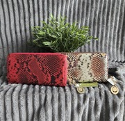 Piękny prostokątny portfel