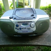 PHILIPS AZ 1226 BOMBOX