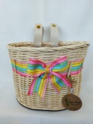 Ręcznie robiony naturalny bambusowy kosz na rower 