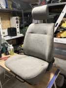 Fotel kierowcy pasażera vwt4