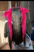Kurtka z futerkiem nowa XL