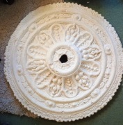 Stara oryginalna wielka rozeta sufitowa 3 ćwierć XIX w. Sztukateria.