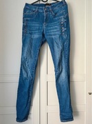 Dżinsy w rozmiarze 36