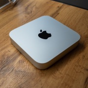 Apple Mac Mini M2 8GB RAM 256GB SSD | Jak nowy + podstawka wydruk 3D