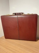 Walizka skórzana bordowa 44x33x10