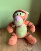 Tygrysek - maskotka, pluszak z Kubusia Puchatka