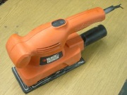 black&Decker KA300 Szlifierka oscylacyjna.