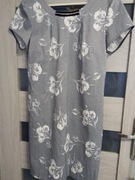 Szara sukienka z krótkim rękawem 